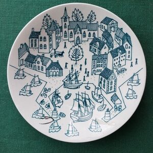 Denmark Nymolle Art Faience Hoyrup Plate 6007